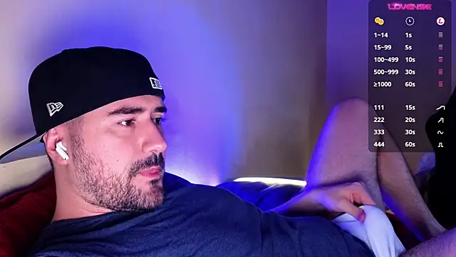 DominantTheo online show from 12/19/24, 03:07