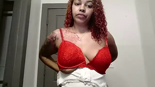 Cloutchasercrystall online show from 09/18/25, 01:35