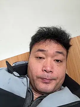 S00 online show from 12/18/25, 03:56