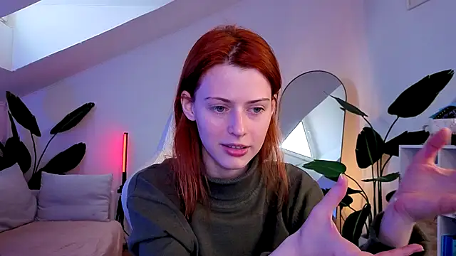 doll lesli online show from 11/23/25, 09:31