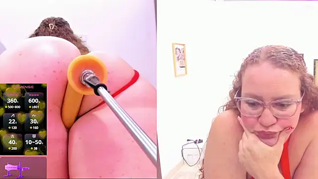 Snapshot of Paulina_Davis_ chatting on 02/15/25, 01:42 Paulina Davis online show from 02/15/25, 01:42