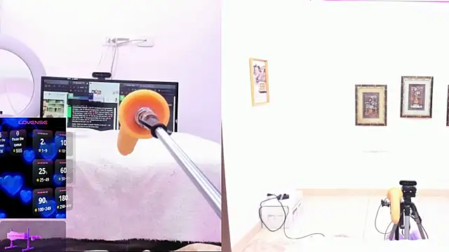 Snapshot of Paulina_Davis_ chatting on 02/19/25, 01:18 Paulina Davis online show from 02/19/25, 01:18