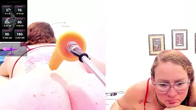 Snapshot of Paulina_Davis_ chatting on 02/28/25, 12:10 Paulina Davis online show from 02/28/25, 12:10