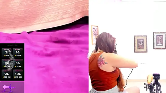 Snapshot of Paulina_Davis_ chatting on 02/28/25, 03:48 Paulina Davis online show from 02/28/25, 03:48