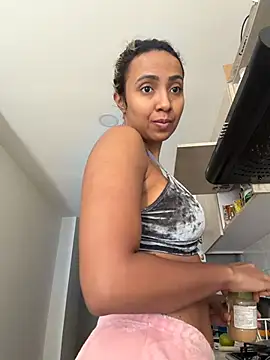 Victoriasant online show from 04/04/26, 06:49