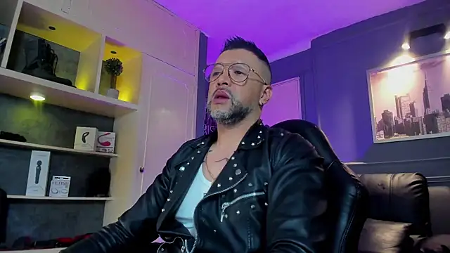 MrFrank tattoo online show from 02/08/26, 10:18