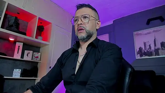 MrFrank tattoo online show from 02/13/26, 11:28