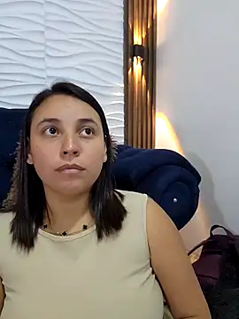 Snapshot of LizzRouse chatting on 03/09/26, 09:08 LizzRouse online show from 03/09/26, 09:08