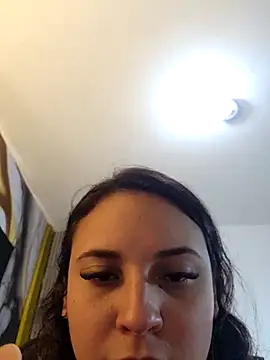 Snapshot of LizzRouse chatting on 04/13/26, 08:36 LizzRouse online show from 04/13/26, 08:36