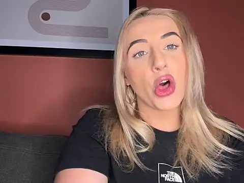 Strongqueen online show from 03/09/25, 03:22