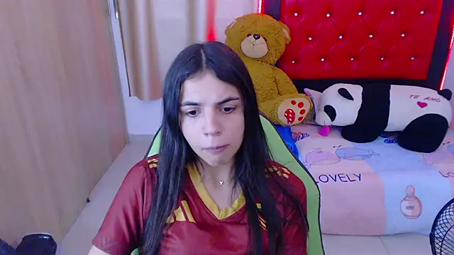  elenna online show from 02/03/25, 09:39