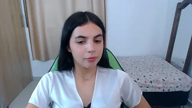  elenna online show from 03/01/25, 11:37