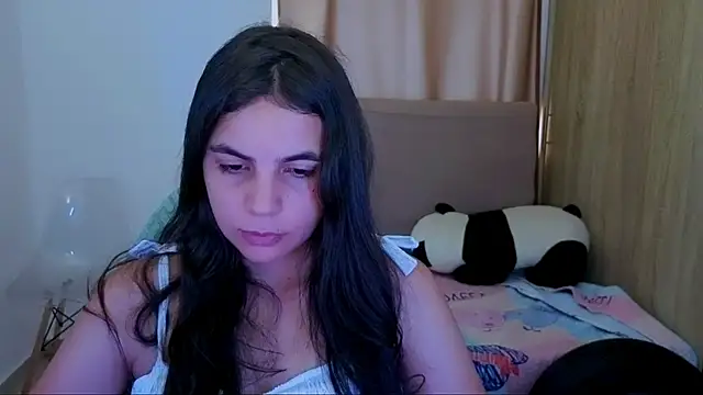 Snapshot of _elenna chatting on 06/28/26, 05:41 elenna online show from 06/28/26, 05:41