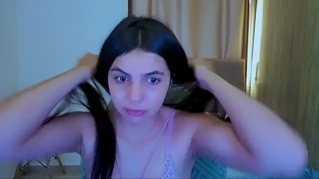 Snapshot of _elenna chatting on 07/01/26, 06:07 elenna online show from 07/01/26, 06:07