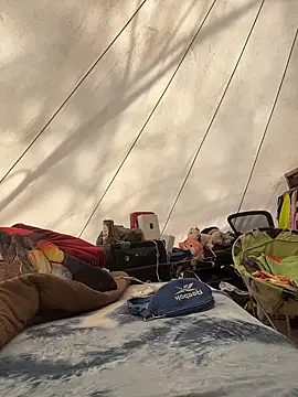 Snapshot of Mrvanillaa chatting on 04/01/26, 08:50 Mrvanillaa online show from 04/01/26, 08:50