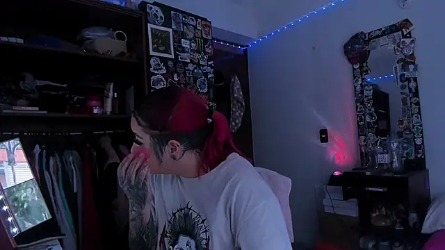 Snapshot of Jessie_williams chatting on 01/29/25, 07:32 Jessie williams online show from 01/29/25, 07:32