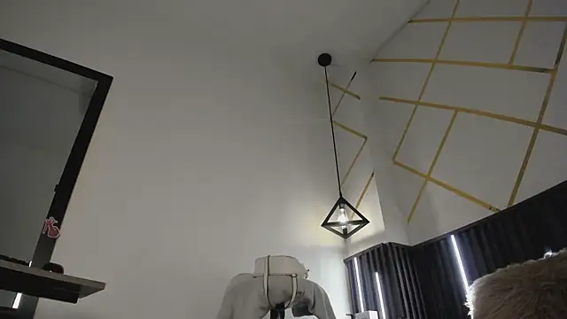 Snapshot of _rebecca1 chatting on 03/27/26, 01:11 rebecca1 online show from 03/27/26, 01:11