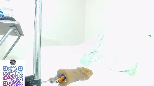 Snapshot of Upskirt_Squirt96 chatting on 12/19/25, 02:02 Upskirt Squirt96 online show from 12/19/25, 02:02