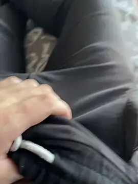 vaniusaw online show from 10/27/25, 01:26