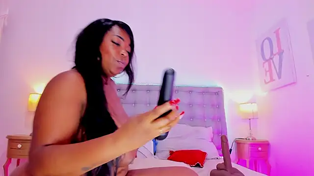 laqquishax online show from 01/04/25, 05:27