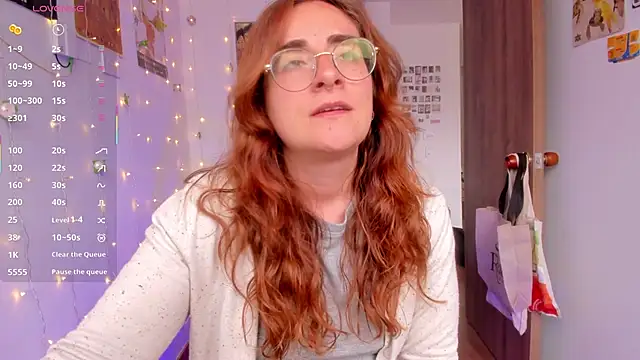 linda giggle online show from 09/18/25, 02:08