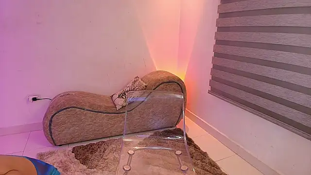 Snapshot of Rashell-Zepol chatting on 11/09/25, 05:50 Rashell-Zepol online show from 11/09/25, 05:50