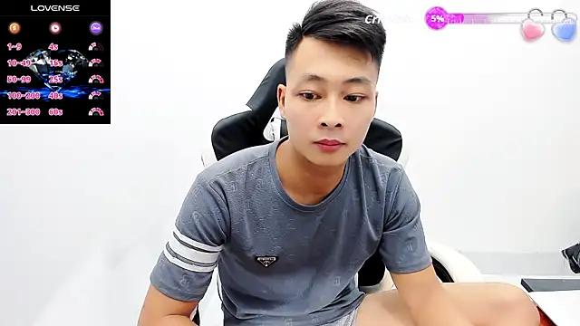 Naughty--asian online show from 11/06/25, 11:33