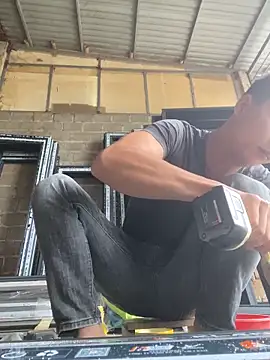 Naughty--asian online show from 11/18/25, 12:49