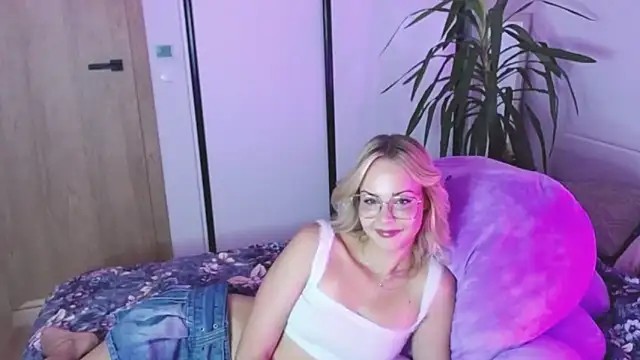 LexiexPlay online show from 09/10/25, 06:57