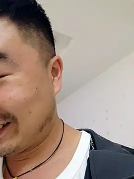 guozuo online show from 10/02/25, 02:07