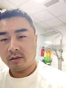 Snapshot of guozuo chatting on 12/05/25, 01:52 guozuo online show from 12/05/25, 01:52