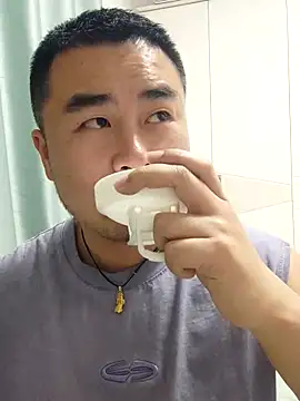 guozuo online show from 03/06/26, 03:19