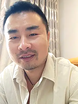 Snapshot of guozuo chatting on 06/19/26, 01:43 guozuo online show from 06/19/26, 01:43