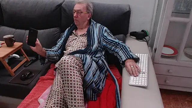 Nudelschwanz online show from 02/10/25, 04:52