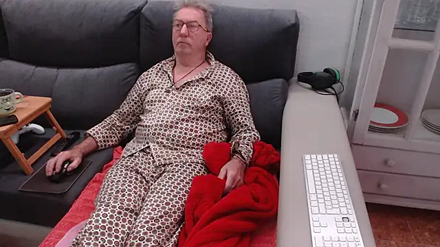 Nudelschwanz online show from 02/11/25, 07:02