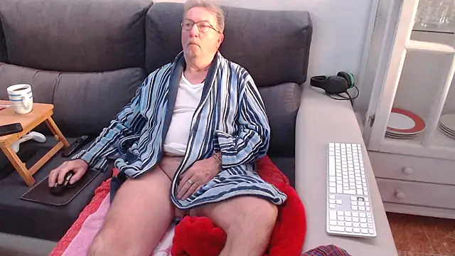 Nudelschwanz online show from 02/13/25, 07:24