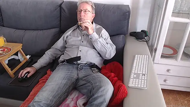 Nudelschwanz online show from 02/13/25, 11:39