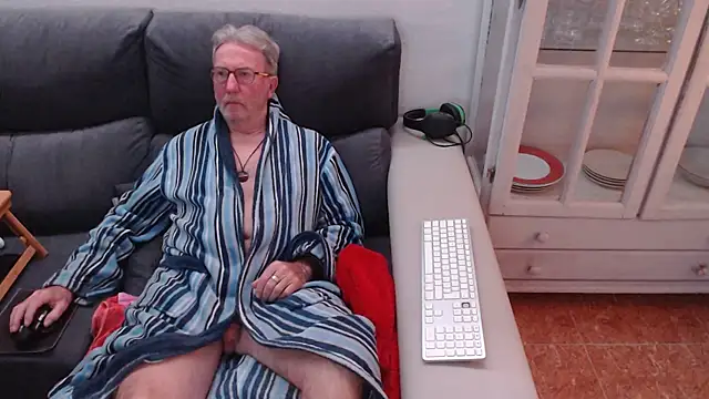 Nudelschwanz online show from 02/15/25, 11:25