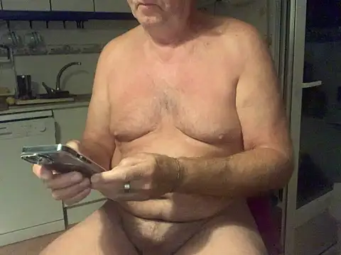 Nudelschwanz online show from 11/05/25, 05:29