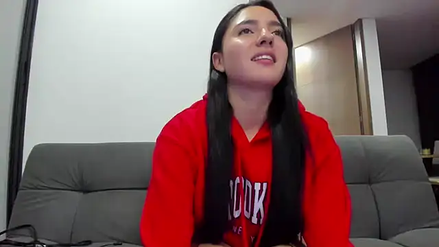 Isa And Natasha online show from 02/15/25, 02:04