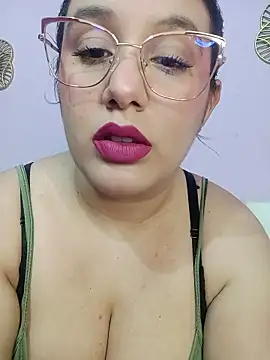 Deina bunny online show from 03/02/26, 11:11