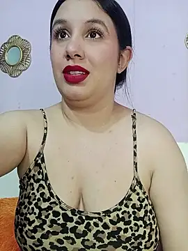 Deina bunny online show from 03/28/26, 02:11