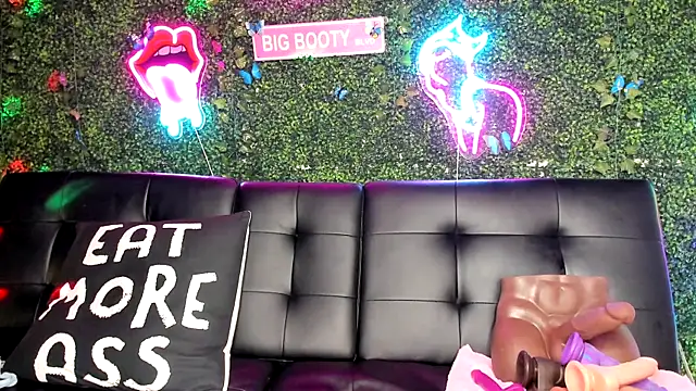 ThickAssRena online show from 12/13/24, 07:47