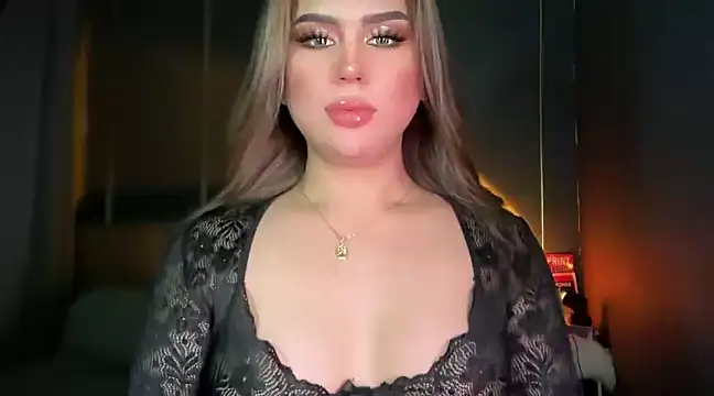 Snapshot of Mistress_supreme chatting on 01/12/25, 02:35 Mistress supreme online show from 01/12/25, 02:35