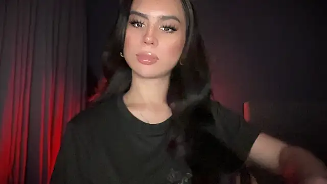 Snapshot of Mistress_supreme chatting on 04/01/26, 04:04 Mistress supreme online show from 04/01/26, 04:04