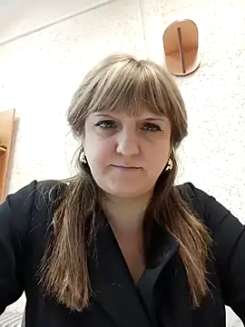 Snapshot of Office_Albertina chatting on 01/22/25, 01:31 Office Albertina online show from 01/22/25, 01:31