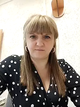 Snapshot of Office_Albertina chatting on 01/23/25, 04:09 Office Albertina online show from 01/23/25, 04:09