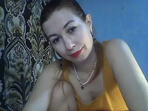 Snapshot of Olesja chatting on 01/25/25, 10:50 Olesja online show from 01/25/25, 10:50