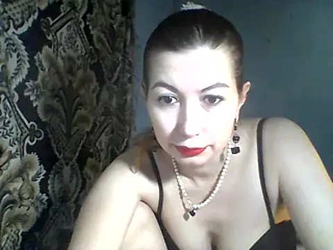 Snapshot of Olesja chatting on 03/01/25, 06:21 Olesja online show from 03/01/25, 06:21