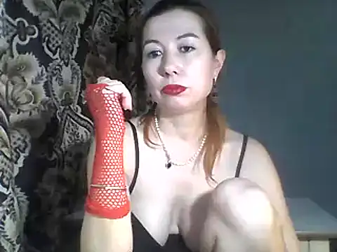 Snapshot of Olesja chatting on 03/13/25, 07:39 Olesja online show from 03/13/25, 07:39